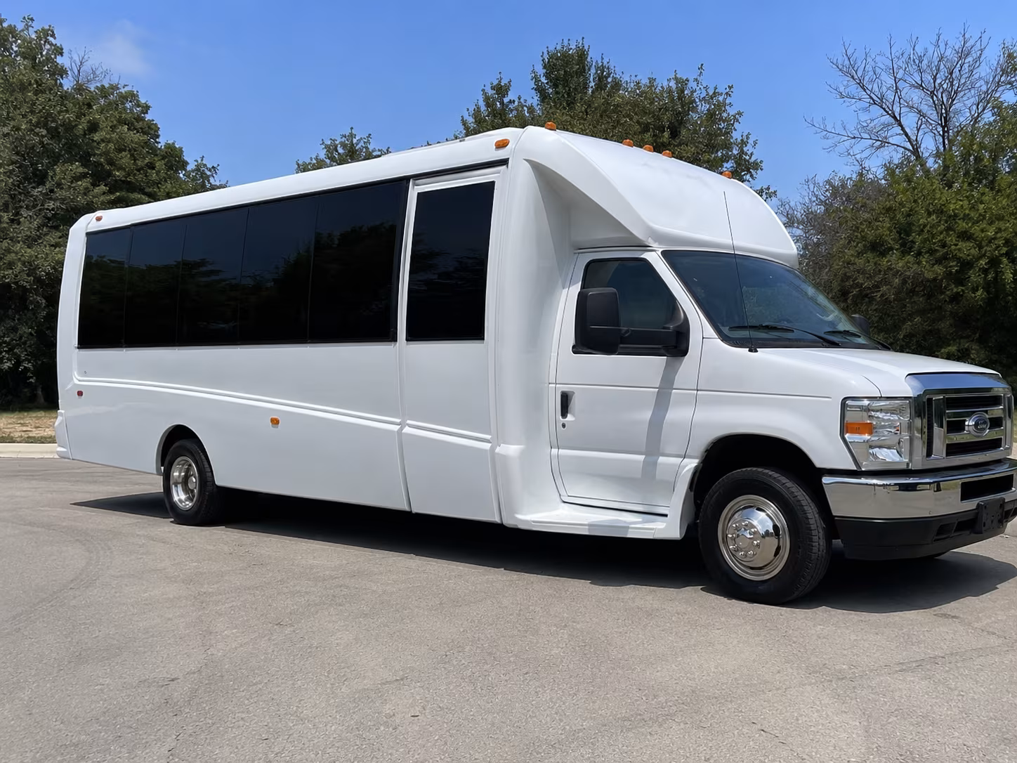 party buses for kennedy high school and taylor prep prom nights